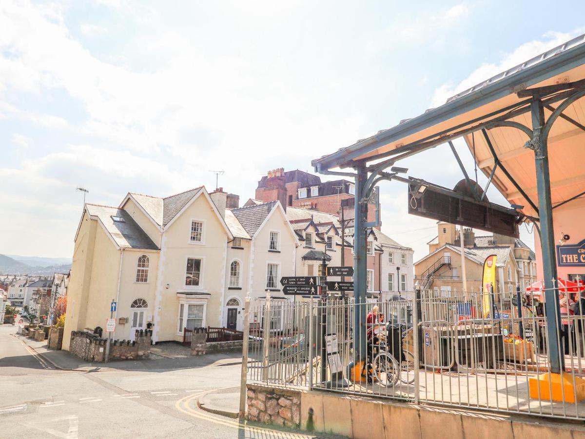 Tram View Apartment Llandudno Ngoại thất bức ảnh